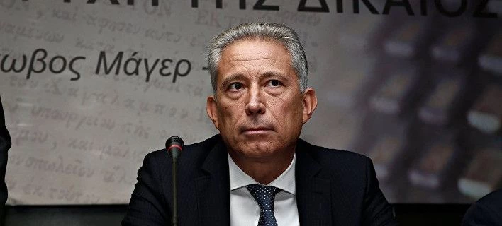 Ο Κώστας Χρυσόγονος εξηγεί με απλά λόγια τι συμβαίνει με τη συνταγματική αναθεώρηση